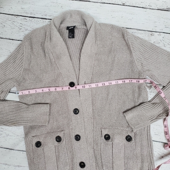 H & M Knit Sweater Size Small - Picture 4 of 5